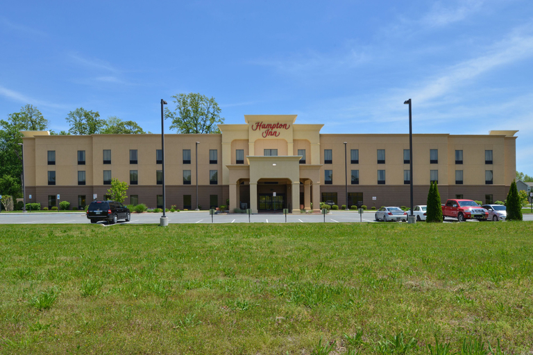 Exterior & Views 2, Hampton Inn Milford, Kent