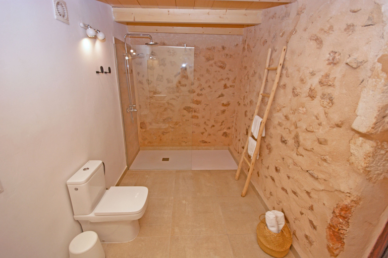 Bathroom 5, Agroturismo Es Rafal Nou, Baleares
