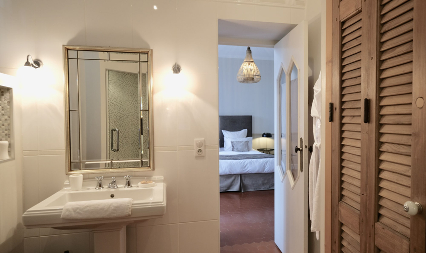 Bathroom 5, Mas de l'Espérance - Chambres d'hôtes, Gard