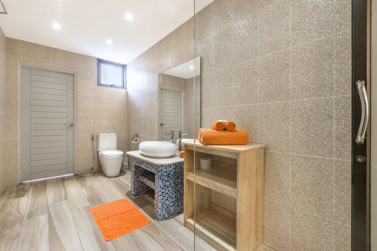 Bathroom 4, 2 Bedrooms Villa Aperol, Ko Samui