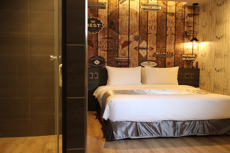 Bedroom 3, Sunrise Hotel, Chiayi City
