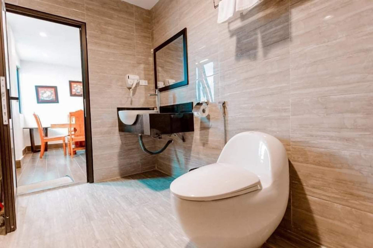 Bathroom 3, Maris Boutique Hotel, Hạ Long