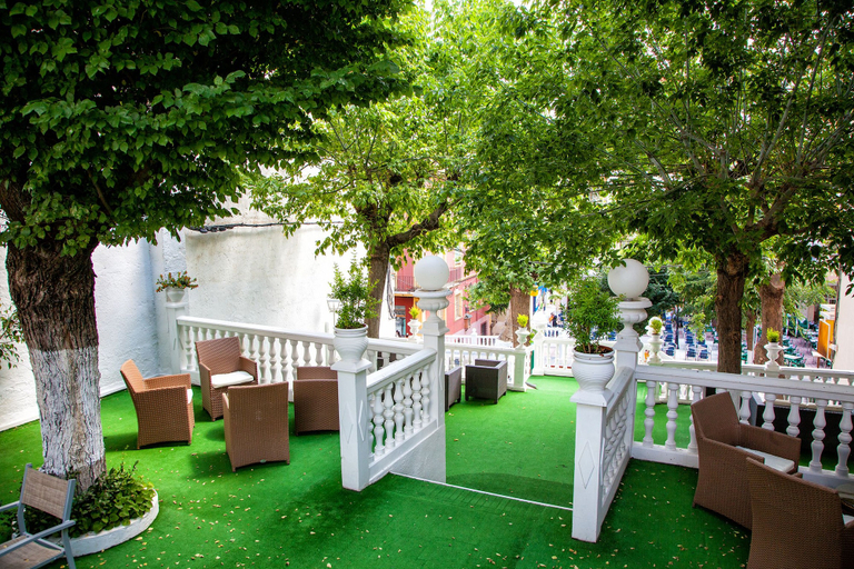 Others 5, Hotel Miramar, Granada