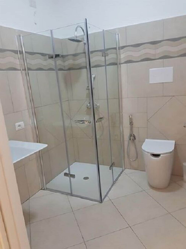 Bathroom 5, I Colori del Mare, Messina