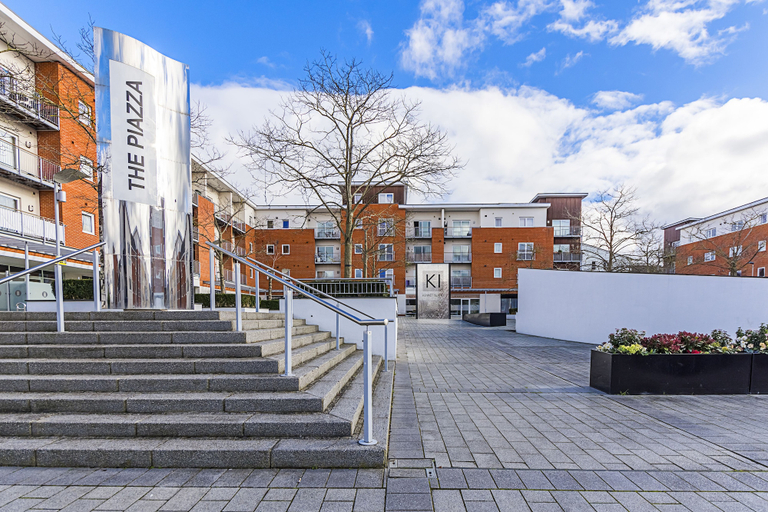 Exterior & Views 2, Merrick House Apartments, Wokingham
