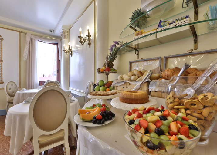 Food & Drinks 2, Hotel Arlecchino, Venezia
