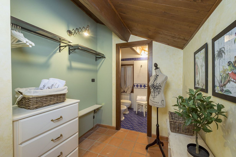 Bathroom 5, Relais Santa Caterina, Viterbo