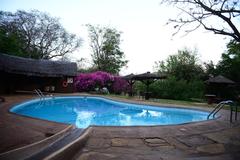 Sport & Beauty 3, Kilaguni Serena Safari Lodge, Voi