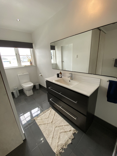 Bathroom 3, Surf N Stay Whangamata, Thames-Coromandel