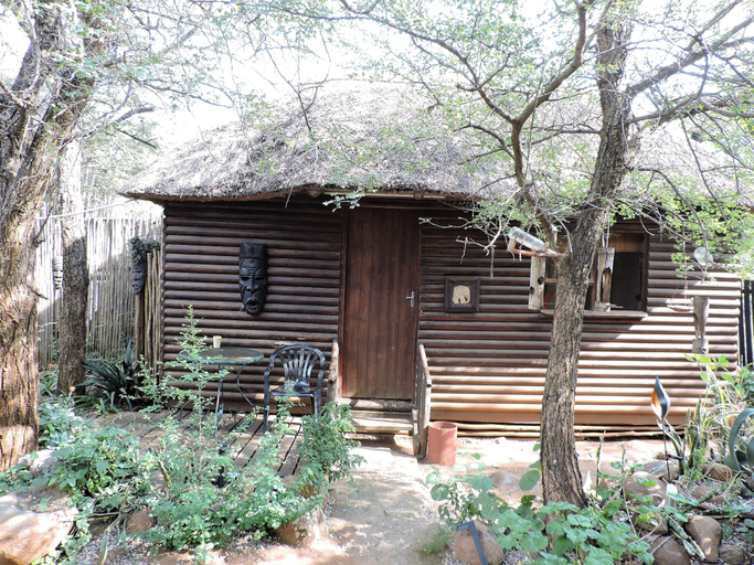 Exterior & Views 2, Kruger Inn Backpackers, Ehlanzeni