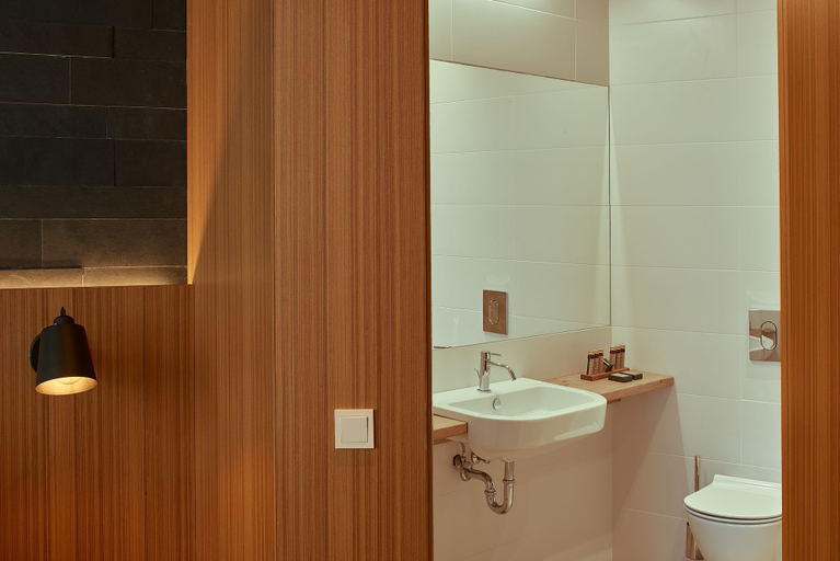 Bathroom 5, Vytautas Mineral SPA, Birštono
