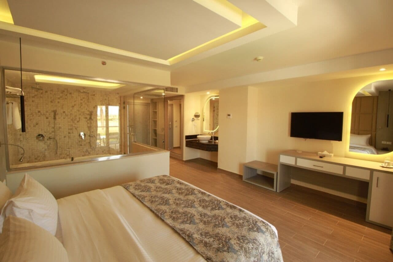 Bedroom 4, Bellagio Beach Resort, Al-Ghurdaqah