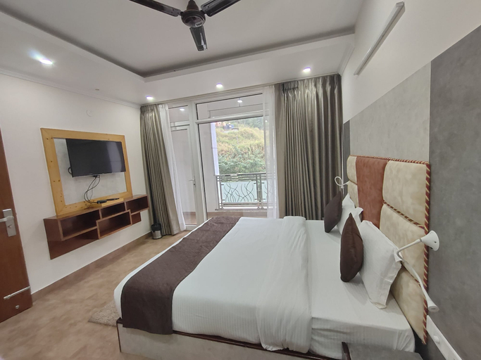 Bedroom 3, Hotel White Pearl, Shimla