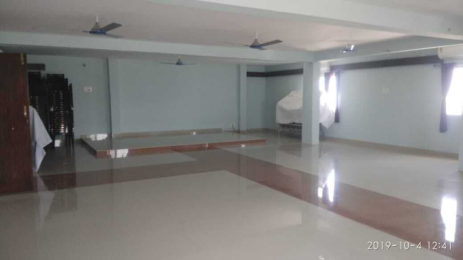 Others 4, iROOMZ Partha Grand, Kurnool