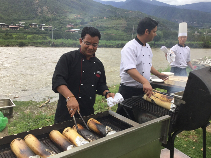 Food & Drinks 5, Le Meridien Paro, Riverfront, Shapa
