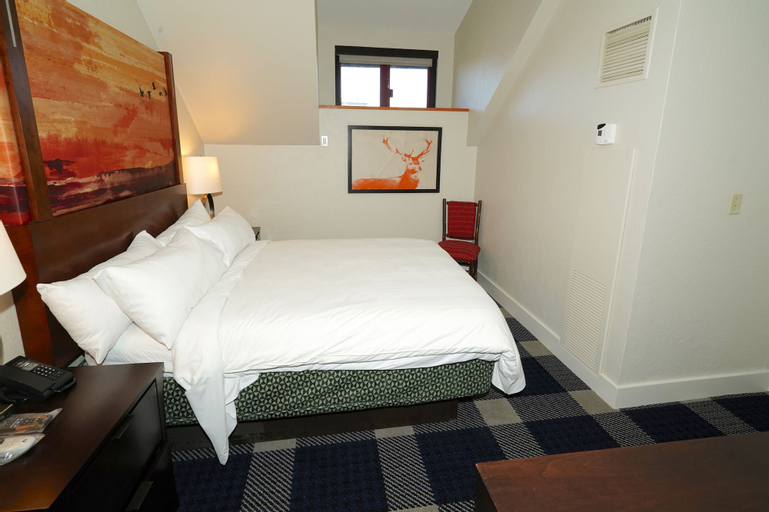 Bedroom 10