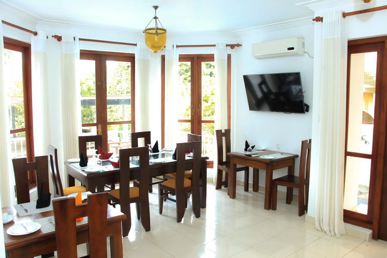 Food & Drinks 4, Orchid Villa Kandy, K.F.G. & G. Korale