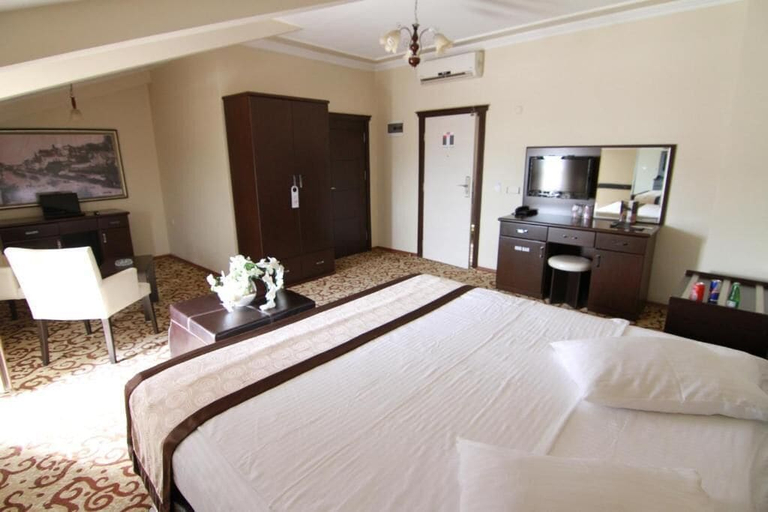 Bedroom 3, Teona Hotel, Izmit