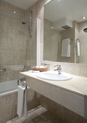 Bathroom 5, Espahotel Plaza de España, Madrid