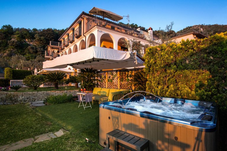 Exterior & Views 2, Villa Pane Resort, Napoli