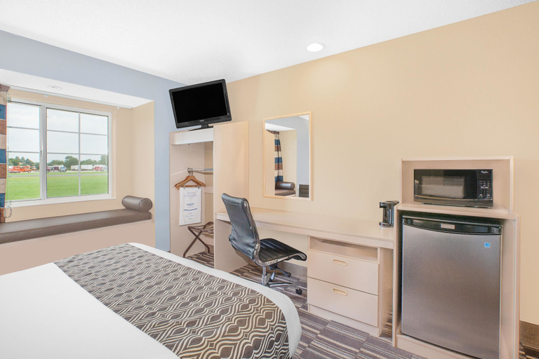 Bedroom 3, Microtel Inn & Suites By Wyndham Clear Lake, Cerro Gordo