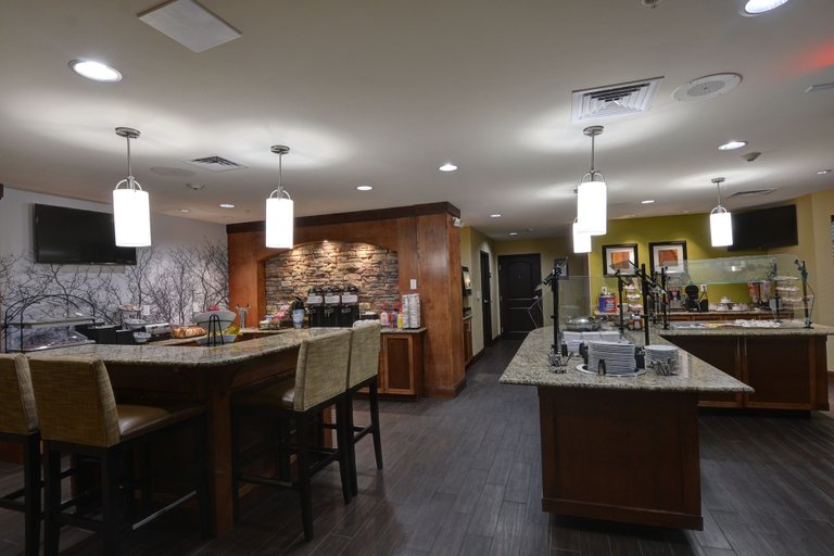 Food & Drinks 5, Staybridge Suites LAKELAND WEST by IHG, Polk