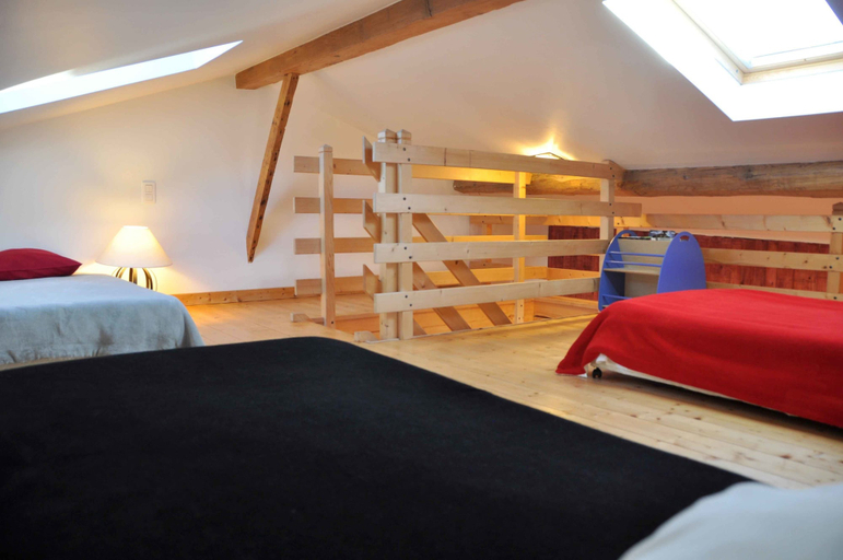 Bedroom 3, La Boutarie Chambre d'Hôtes, Loire