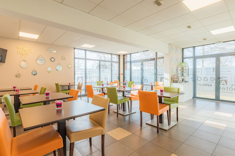 Food & Drinks 4, Appart'City Classic Caen, Calvados