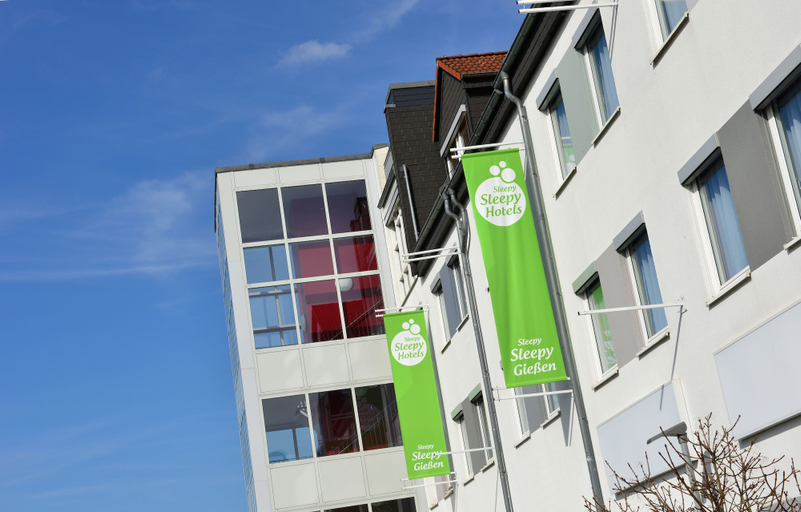 Exterior & Views 2, SleepySleepy Hotel Gießen, Gießen