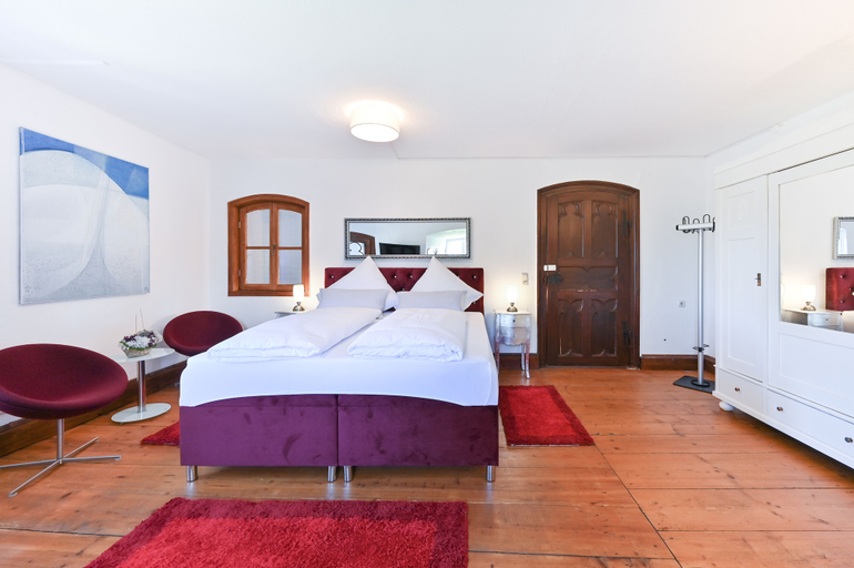 Bedroom 5, Schloss zu Hopferau, Ostallgäu