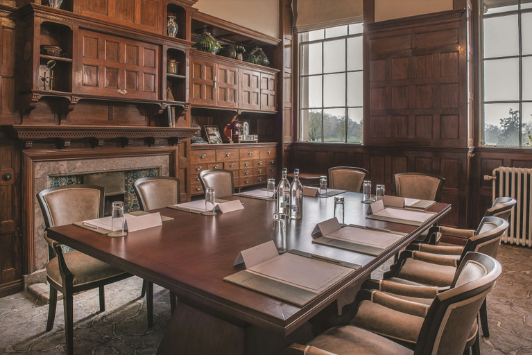 Food & Drinks 5, De Vere Wokefield Estate, Wokingham