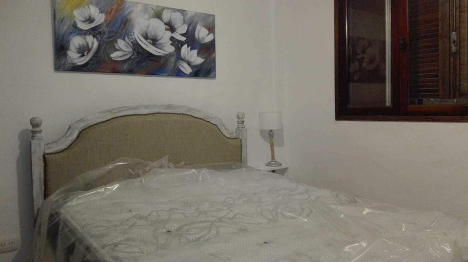 Bedroom, Alojamiento La Roja, Chascomús