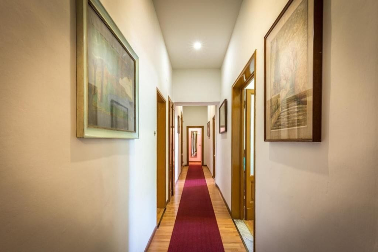 Others 5, Rooms77 Florence, Florence