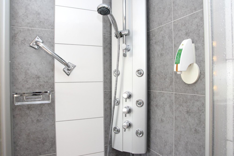 Bathroom 5, Pension & Ferienwohnung Schweinsberg, Hochsauerlandkreis