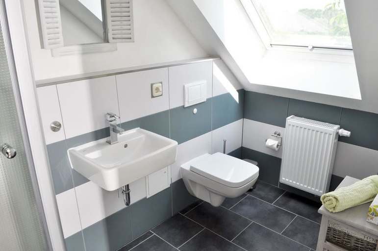 Bathroom, Gutshof zum Adlernest, Elbe-Elster