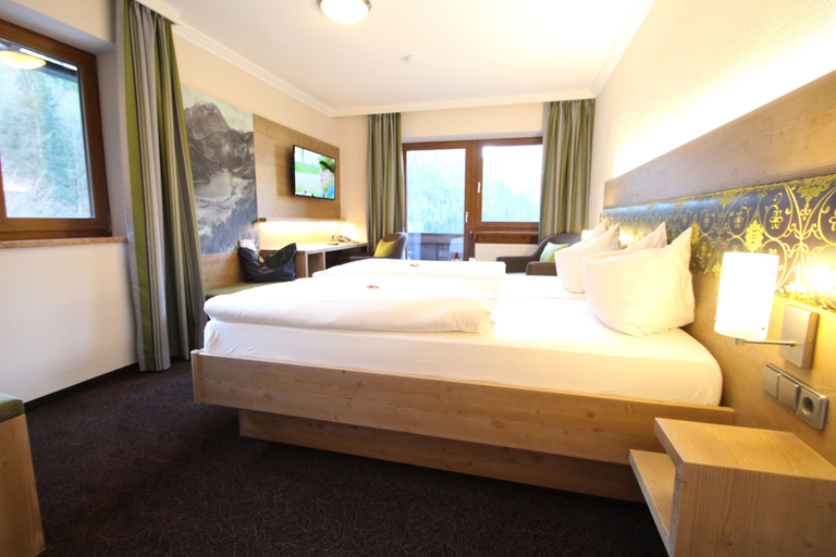 Bedroom 3, Hotel Seeblick, Berchtesgadener Land