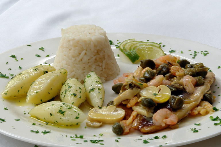 Food & Drinks 8