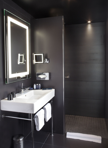 Bathroom 4, Maison Albar - Le Diamond, Paris