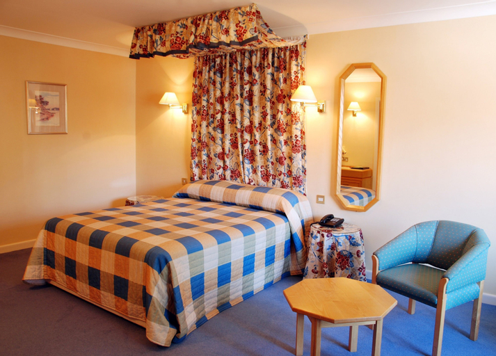 Bedroom 18