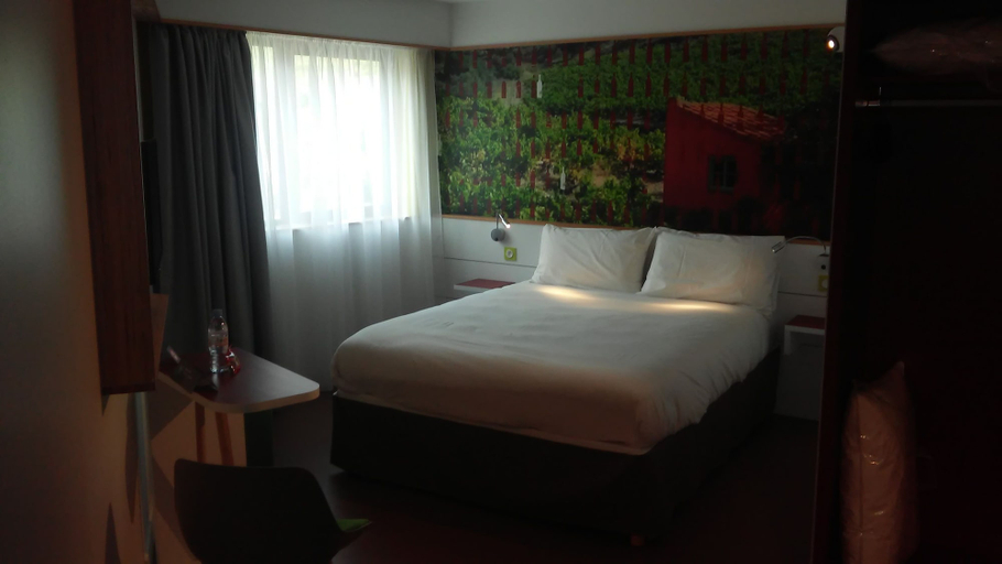Bedroom 4, ibis Styles Collioure Port Vendres, Pyrénées-Orientales