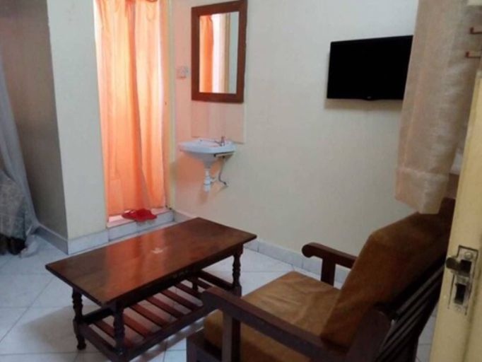 Others 3, Stadium Holiday Inn Mombasa, Mvita