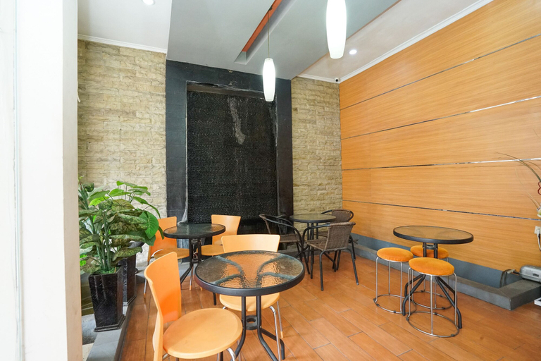 Others 5, OYO 450 Semampir Residence, Surabaya