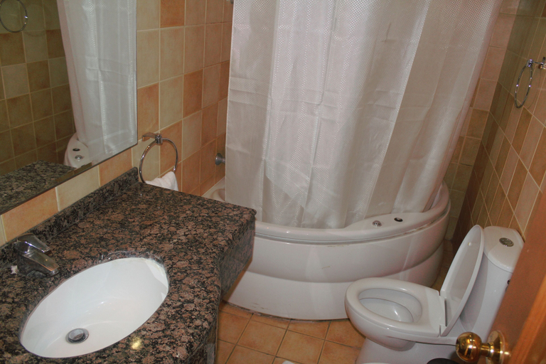 Bathroom 5, Belle Vue Hotel, Amman