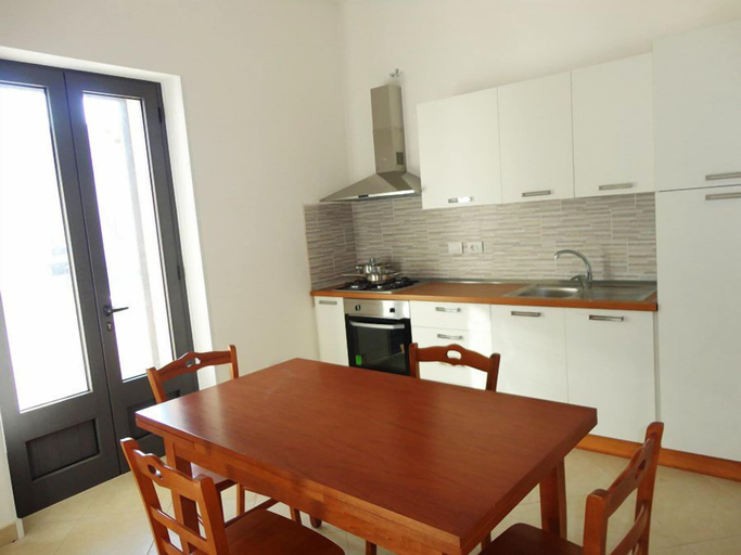 In-room dining, VersoSud - Appartamento Colaianni 24, Lecce