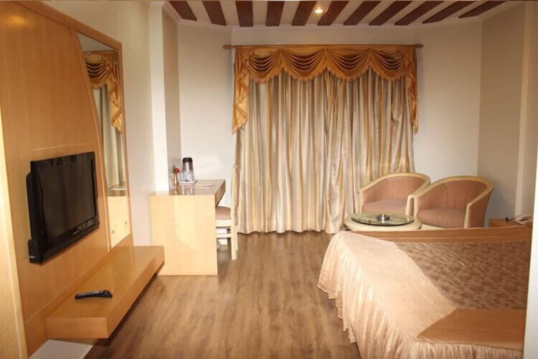 Bedroom 3, Hotel Vaibhav, Varanasi