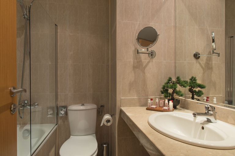 Bathroom 3, Expo Hotel Sofia, Stolichna