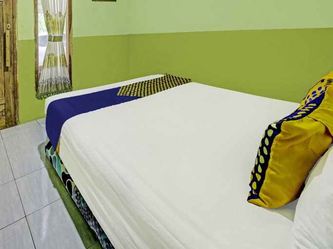 Bedroom 2, SPOT ON 92264 Argo Homestay, Pacitan