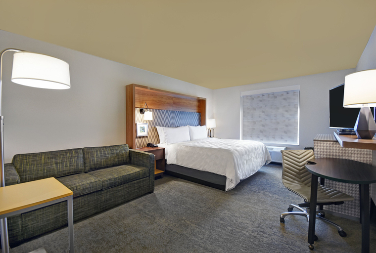 Bedroom 3, Holiday Inn GRAND RAPIDS NORTH - WALKER by IHG, Kent