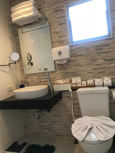Bathroom 4, Clear House Resort, Phuket Island