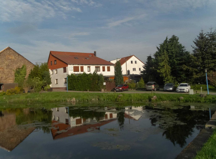 Exterior & Views 2, Pension zum Schwanenteich, Börde
